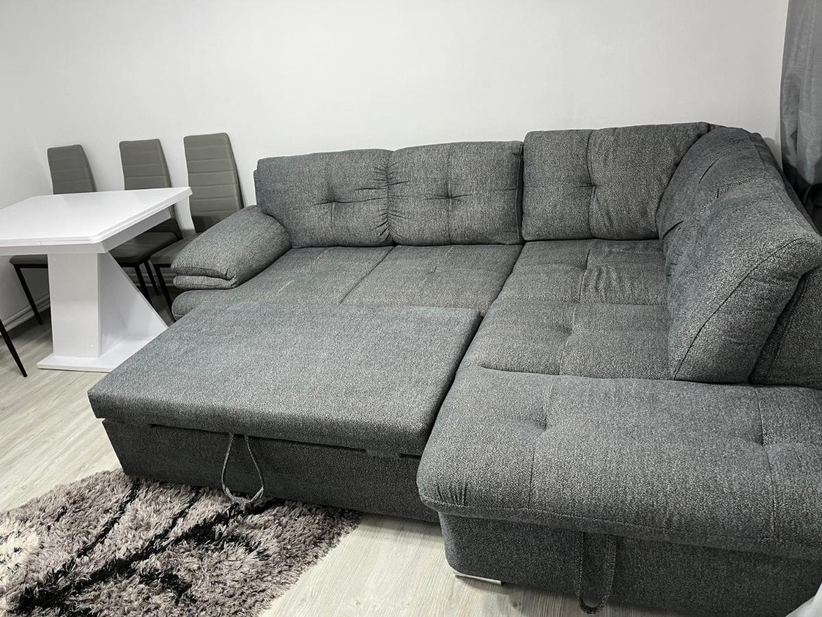Home Sweet Home Apartment With 3 Rooms Buzau Exterior photo